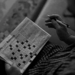 Mots croisés et émotions : comment les énigmes linguistiques influencent notre humeur